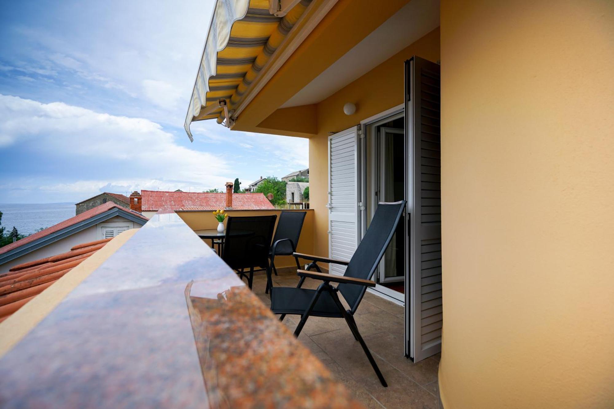 Apartments Osljak Preko Zewnętrze zdjęcie